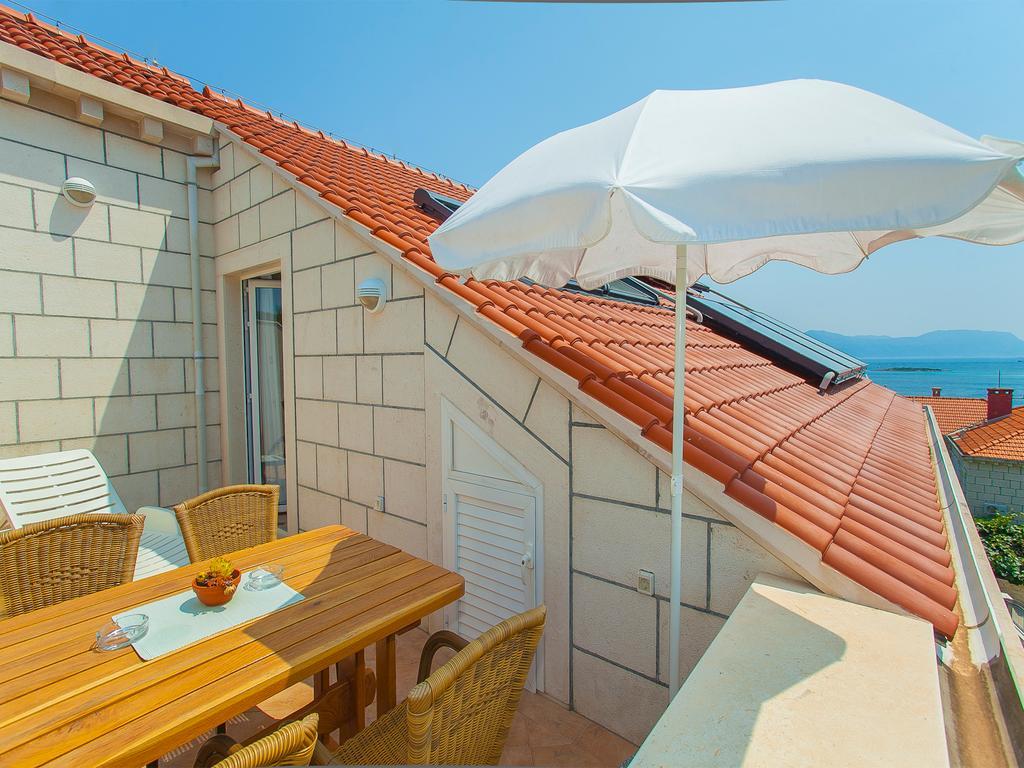 Apartments Villa Maris Lumbarda Quarto foto