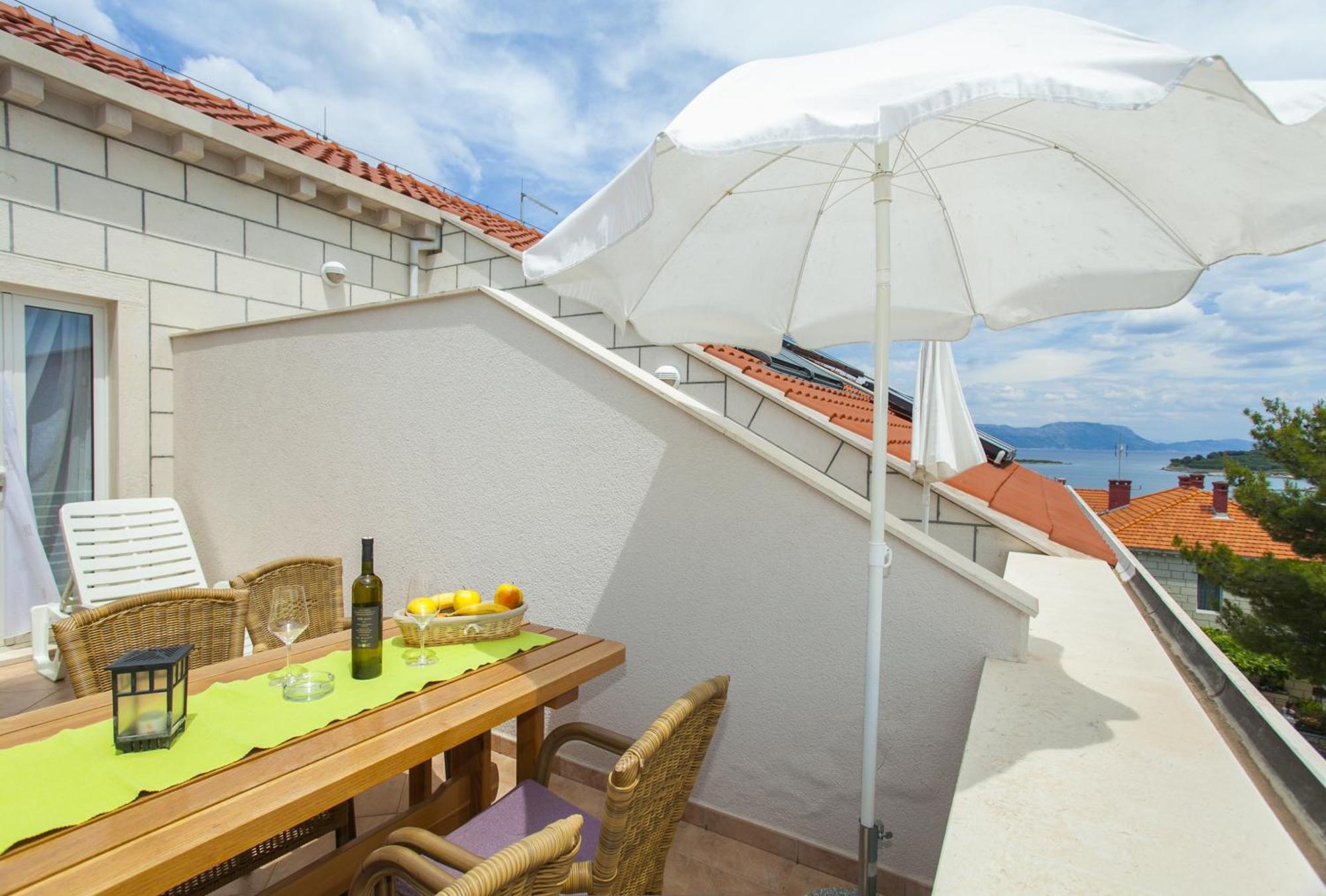 Apartments Villa Maris Lumbarda Quarto foto